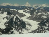 Hemosa vista de un cerro cuyo nombre tenemos como tarea determinar... y que glaciar!!!