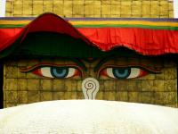 Los atentos ojos de Buda